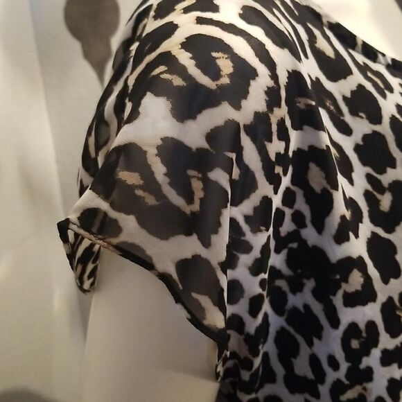 Calvin Klein leopard print layered top - Picture 4 of 6